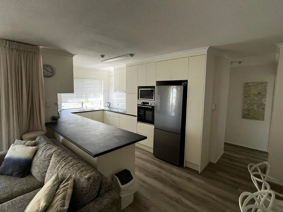 Kalua Holiday Apartments Maroochydore