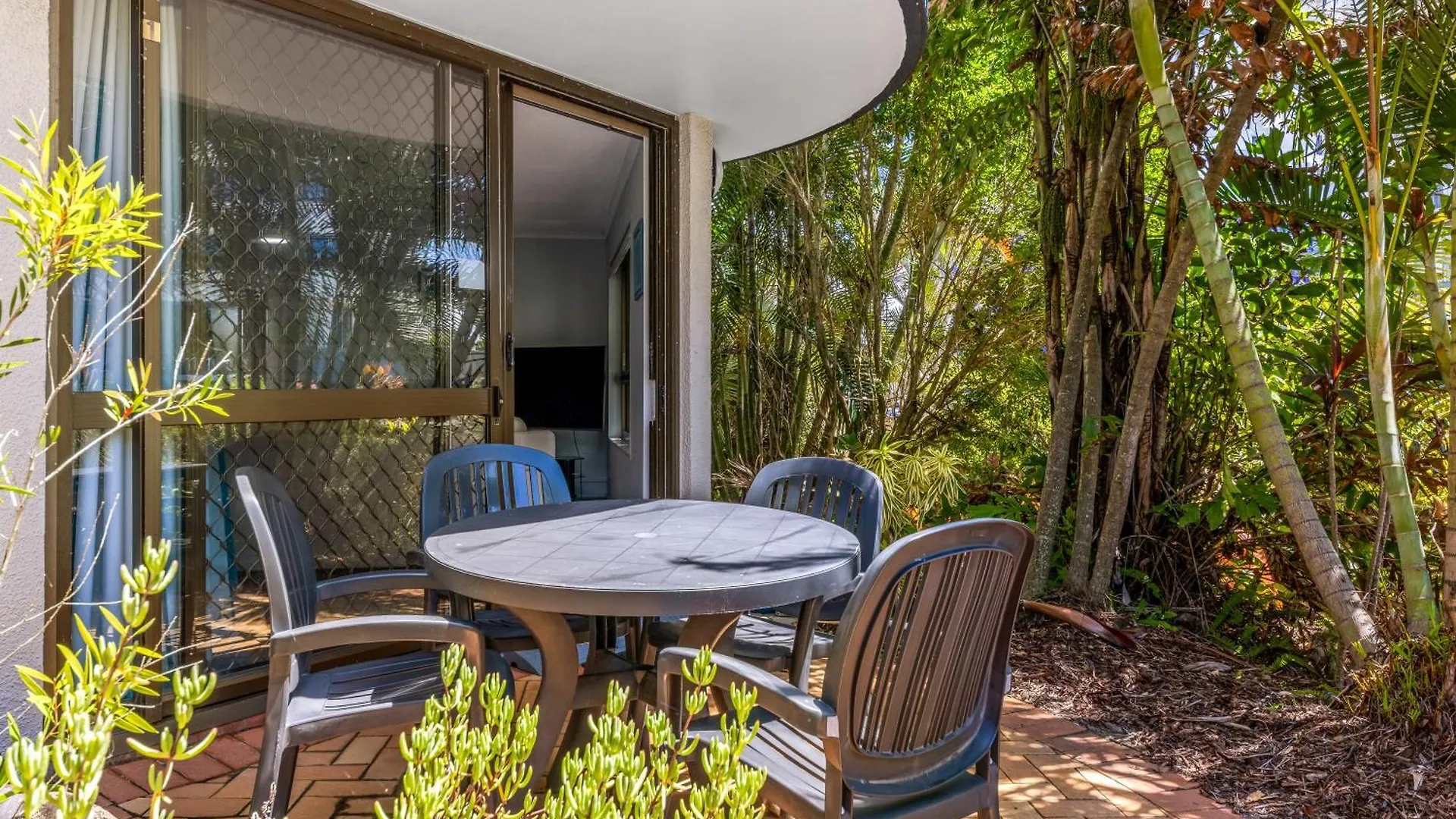 Kalua Holiday Apartments Maroochydore 3*,
