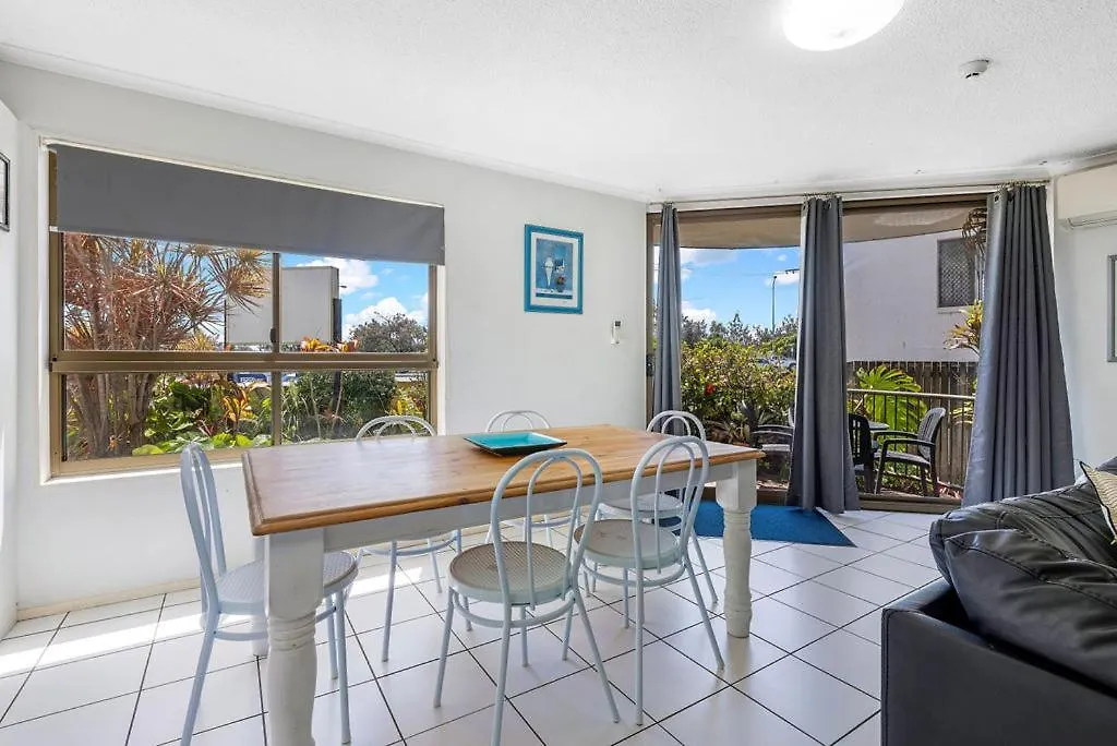 *** Resort Kalua Holiday Apartments Maroochydore Australia