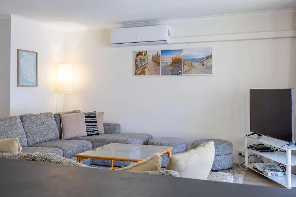 Kalua Holiday Apartments Maroochydore 3*,  Australia