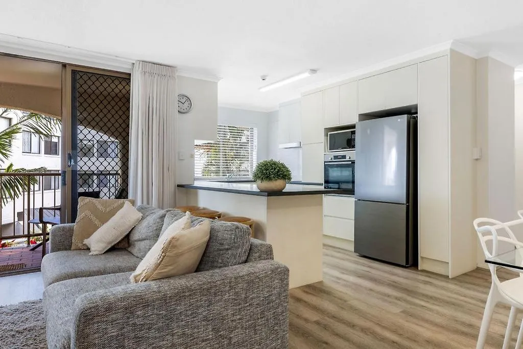 Resort Kalua Holiday Apartments Maroochydore