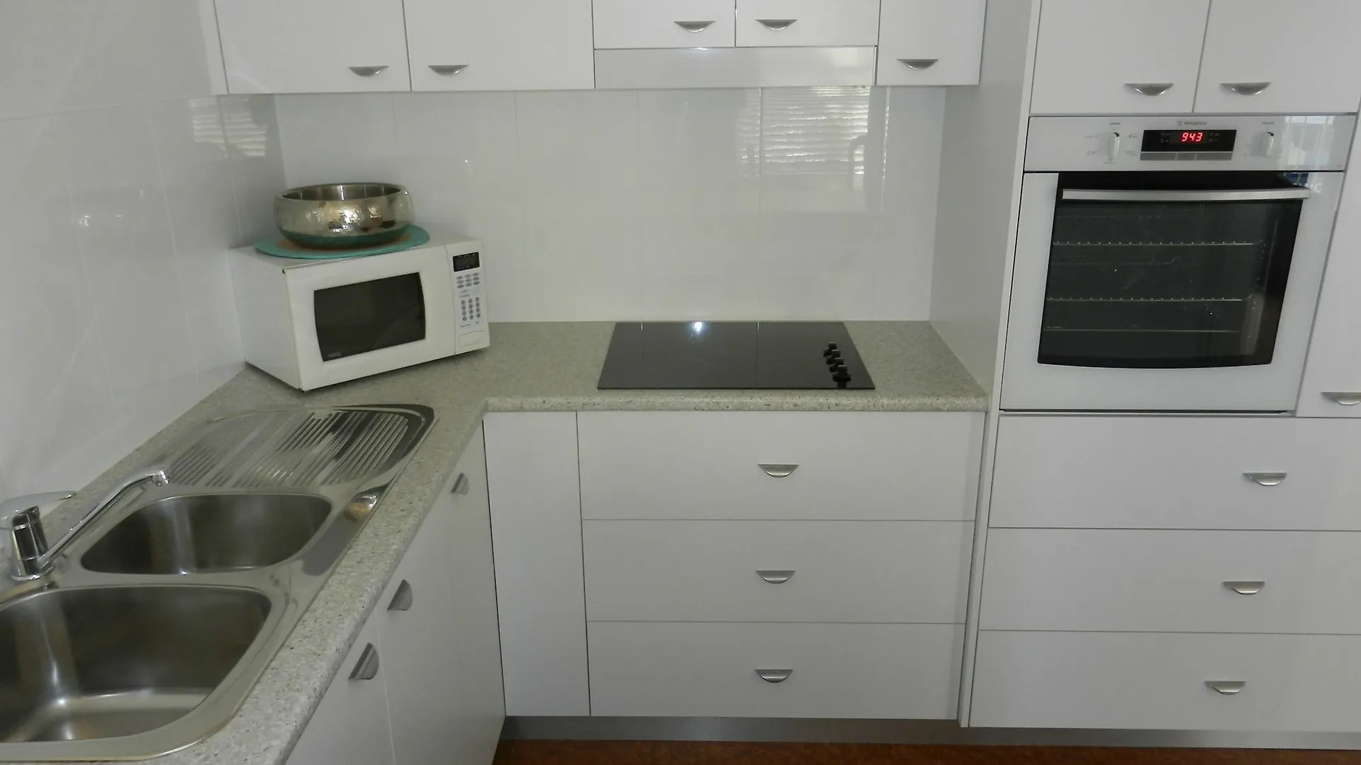 Kalua Holiday Apartments Maroochydore 3*,
