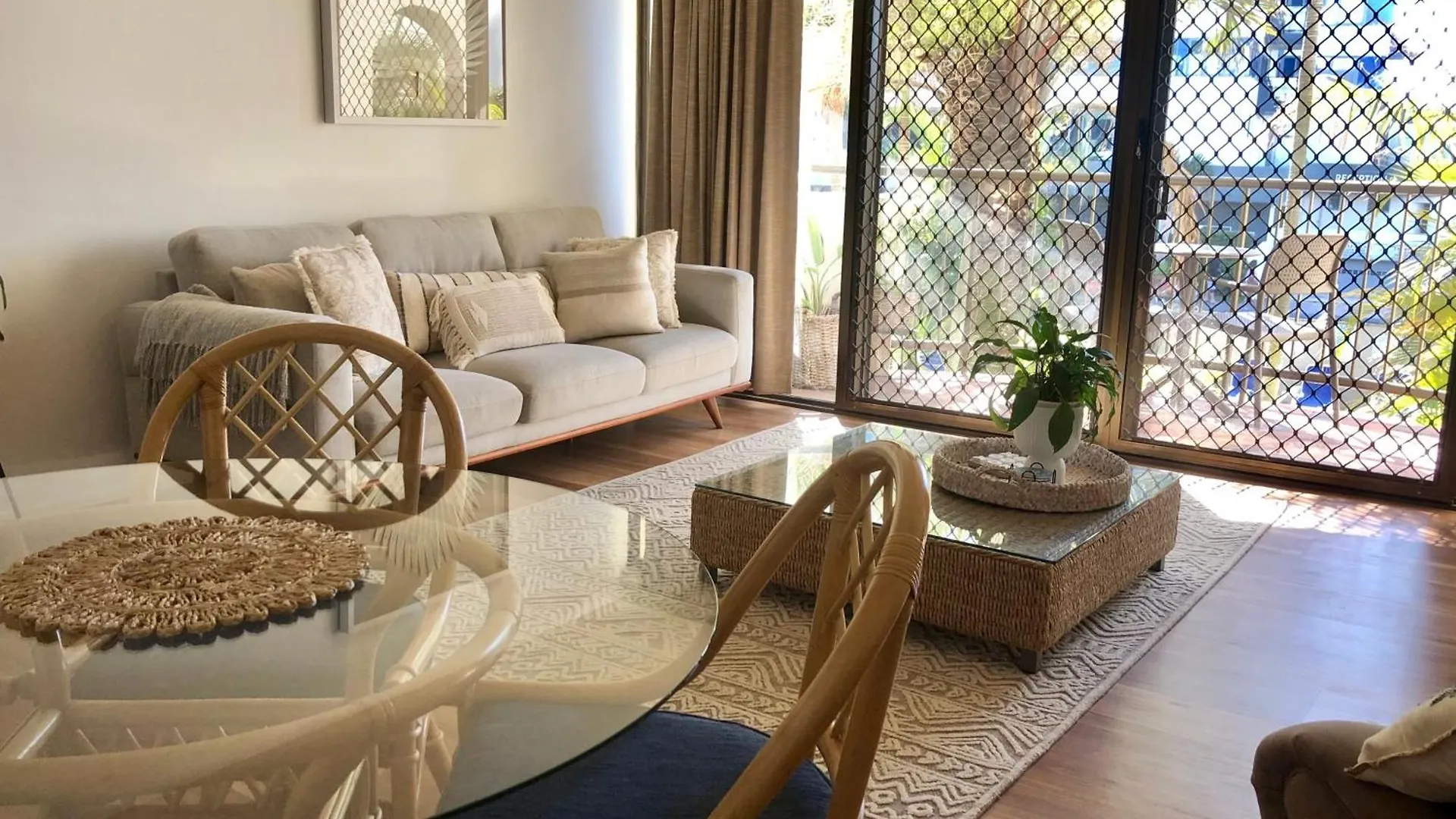 *** Rezort Kalua Holiday Apartments Maroochydore Austrálie